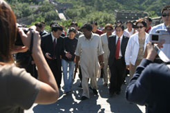 Governor-General surrounded by press security and external affairs personnel on visit to the Great Wall of China