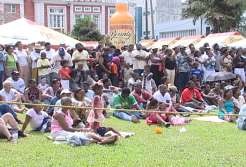 Crowd shots of Jazz on the Square 2005